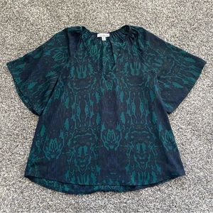 Evereve Allison Joy Bell Sleeve Green Jewel Tones Top